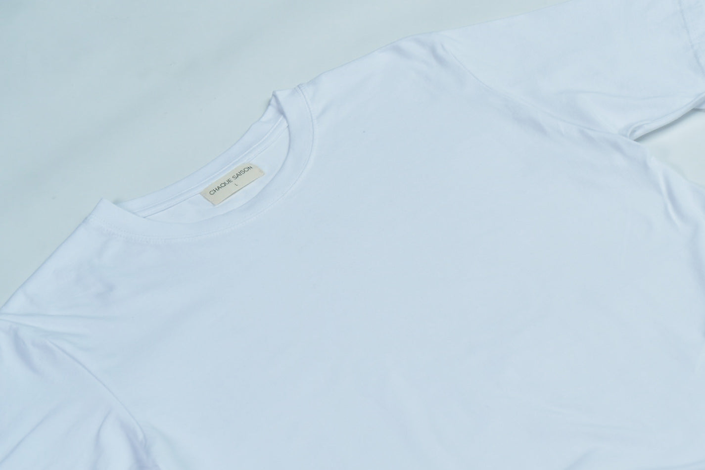 Chaque Saison - White Tee